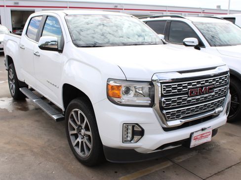 Used 2022 GMC Canyon Denali AWD/4WD image 2