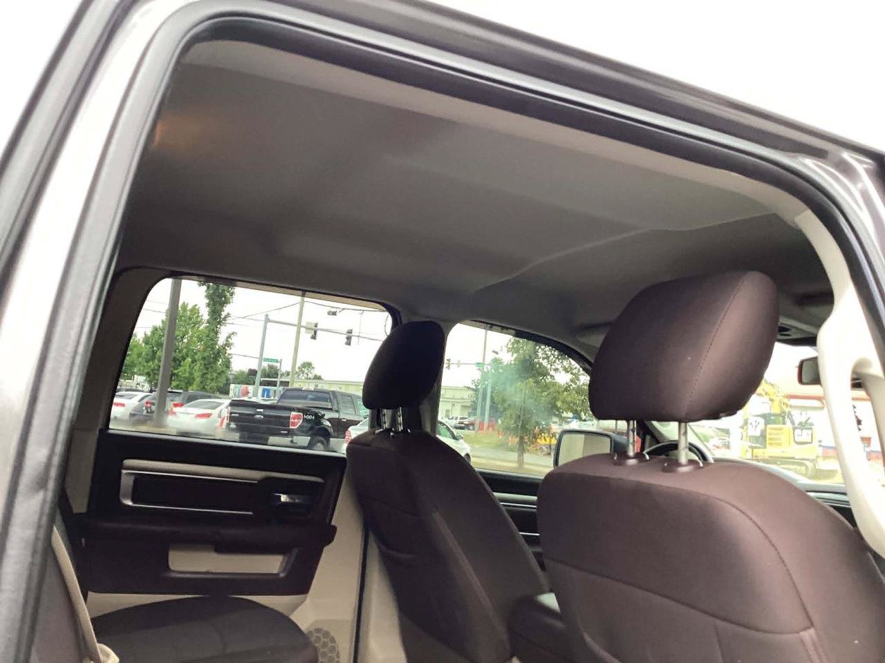 Used 2015 RAM 1500 Big Horn AWD/4WD image 16