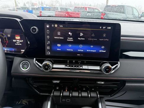 Used 2024 Chevrolet Colorado Z71 w/ Advanced Trailering Package image 36