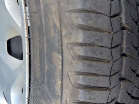 Used 2015 Ford Transit Connect XLT image 19