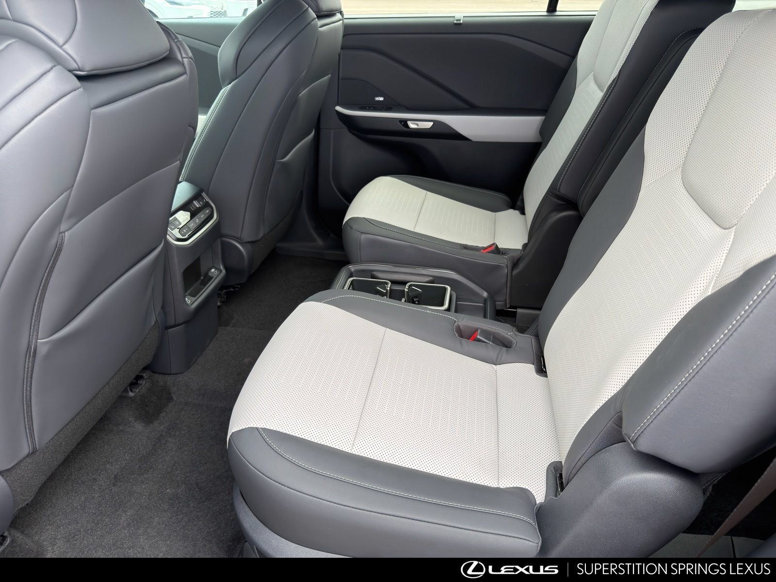 Used 2026 Lexus TX 350 AWD w/ Technology Package image 23