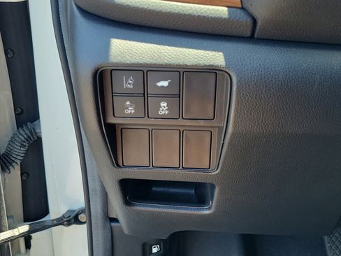 Used 2018 Honda CR-V Touring image 26