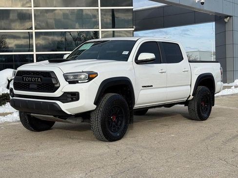 Used 2022 Toyota Tacoma TRD Pro image 7