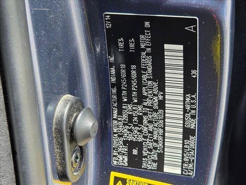Used 2015 Toyota Highlander XLE FWD image 22