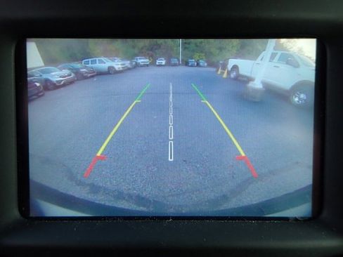 Certified 2019 Jeep Wrangler Sport image 24