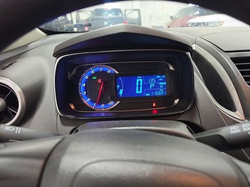 Used 2016 Chevrolet Trax LS AWD/4WD image 15