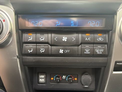 Used 2019 Toyota 4Runner Limited image 23