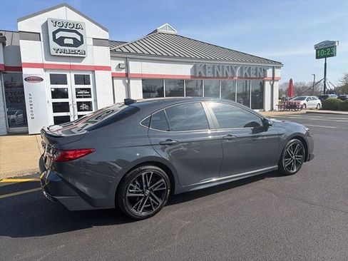 Used 2025 Toyota Camry XSE image 13