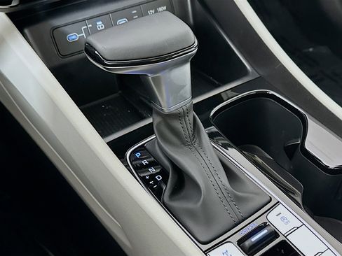 New 2025 Hyundai Tucson SEL image 17