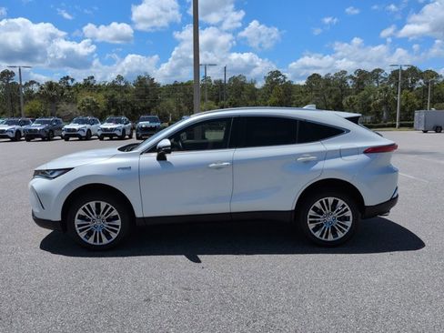Used 2021 Toyota Venza Limited AWD/4WD image 8