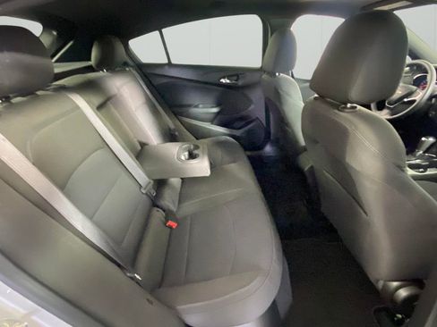 Used 2017 Chevrolet Cruze LT w/ Sun And Sound Package FWD image 26