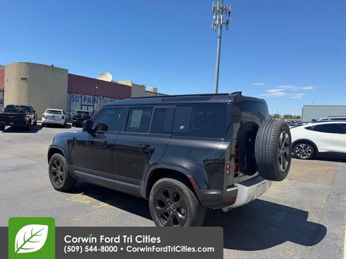 Used 2022 Land Rover Defender 110 S AWD/4WD image 4