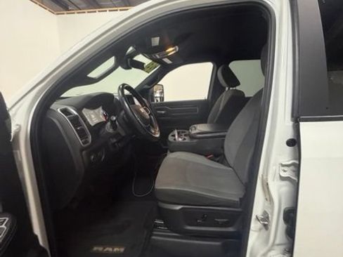 Used 2023 RAM 2500 Big Horn w/ Level 1 Equipment Group RWD image 13