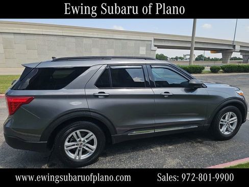 Used 2021 Ford Explorer XLT RWD image 5