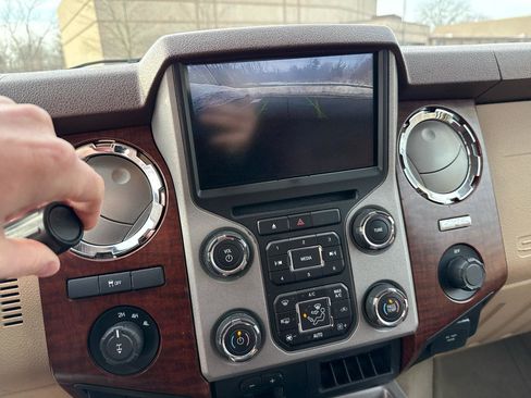 Used 2014 Ford F250 King Ranch image 22