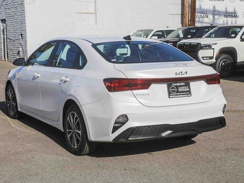 Used 2023 Kia Forte LXS FWD image 6
