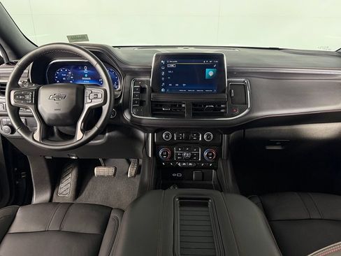 Used 2024 Chevrolet Tahoe RST w/ RST Performance Edition AWD/4WD image 13
