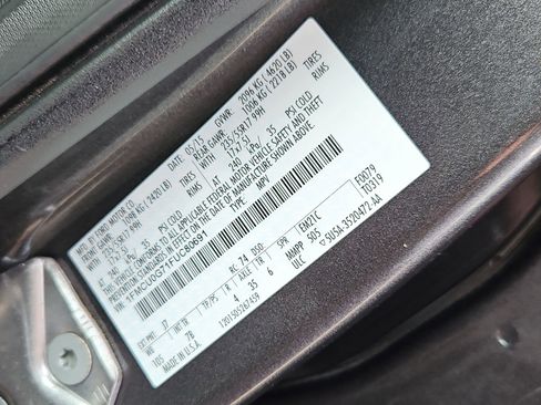 Used 2015 Ford Escape SE image 33