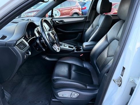 Used 2016 Porsche Macan S w/ Premium Package Plus AWD/4WD image 12