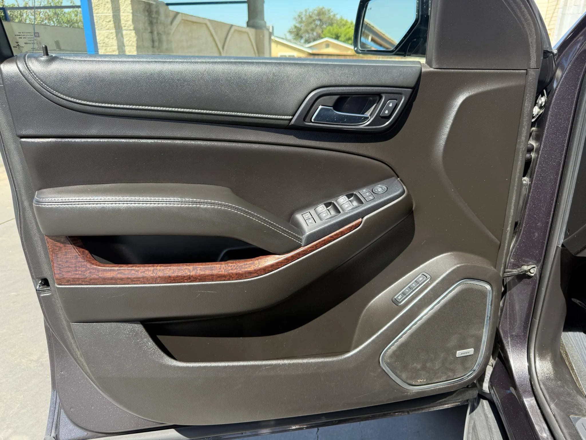 Used 2017 GMC Yukon SLT w/ Open Road Package RWD image 19