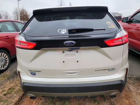 Used 2019 Ford Edge Titanium w/ Equipment Group 301A image 6