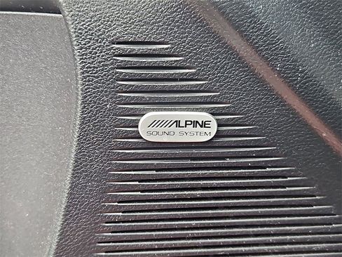 Certified 2021 Dodge Challenger R/T w/ Plus Package image 30