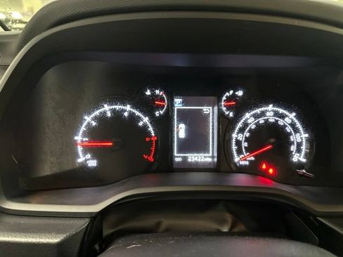 Used 2024 Toyota 4Runner SR5 Premium w/ Moonroof Package AWD/4WD image 13