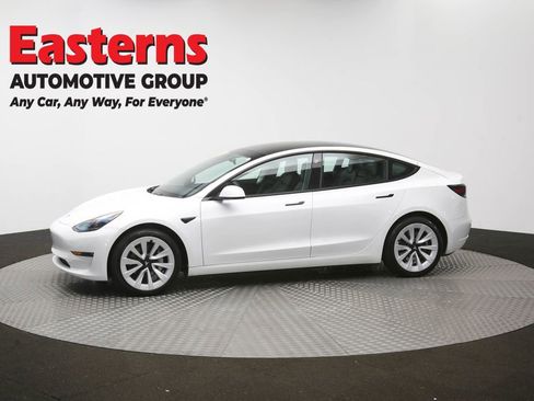 Used 2022 Tesla Model 3 Long Range AWD/4WD image 53