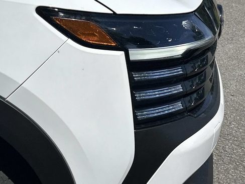Used 2026 Nissan Kicks SV w/ Cold Weather Package FWD image 10