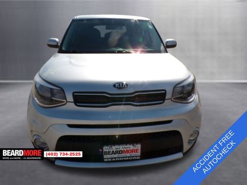 Used 2018 Kia Soul + image 11