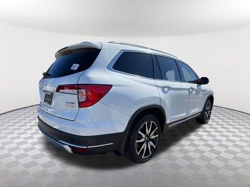 Used 2021 Honda Pilot Touring image 5