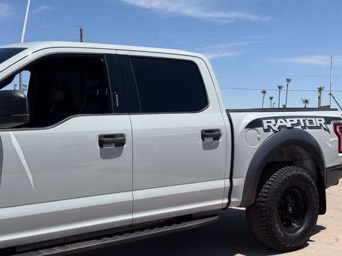 Used 2017 Ford F150 Raptor w/ Equipment Group 801A Mid AWD/4WD image 18