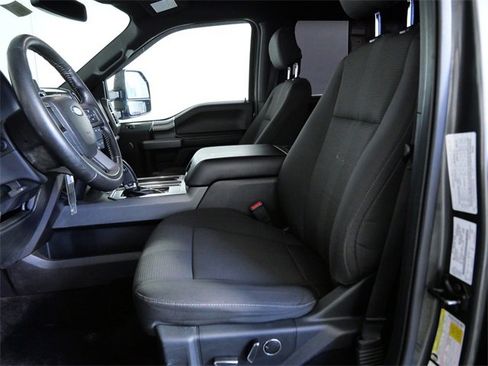 Used 2016 Ford F150 XLT w/ Equipment Group 302A Luxury image 19