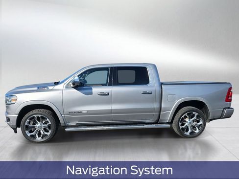 Used 2022 RAM 1500 Limited w/ Body-Colour Bumper Group AWD/4WD image 3