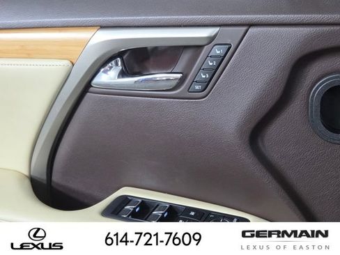 Used 2020 Lexus RX 350L Premium w/ Premium Package AWD/4WD image 28