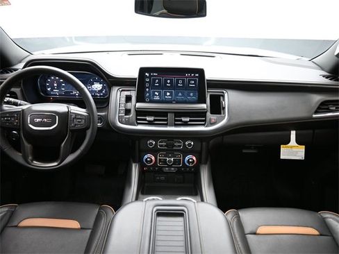 Used 2023 GMC Yukon AT4 w/ Max Trailering Package image 12
