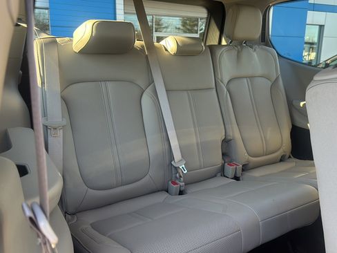 Used 2023 Jeep Wagoneer Series III w/ Premium Group I image 27