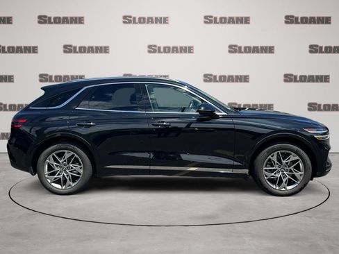 Used 2022 Genesis GV70 2.5T w/ Select Package AWD/4WD image 6