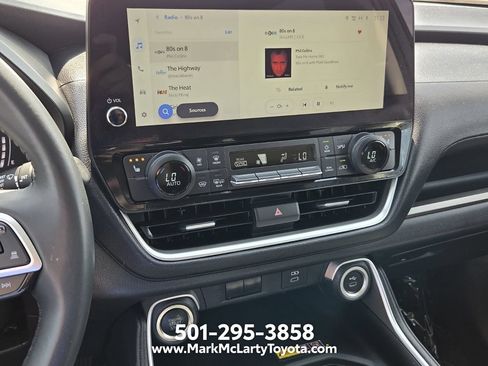Used 2025 Toyota Grand Highlander AWD image 18