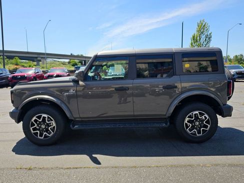 New 2026 Ford Bronco Outer Banks AWD/4WD image 2