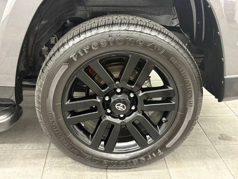 Used 2021 Toyota 4Runner Nightshade AWD/4WD image 33
