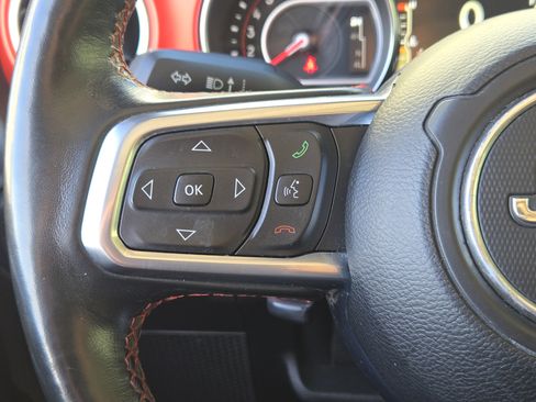 Used 2020 Jeep Gladiator Rubicon image 30