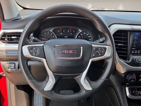 Used 2021 GMC Acadia SLE w/ Driver Convenience Package FWD image 14