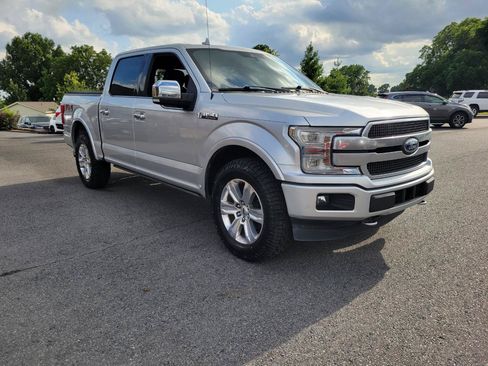 Used 2019 Ford F150 Platinum w/ Equipment Group 701A Luxury AWD/4WD image 7
