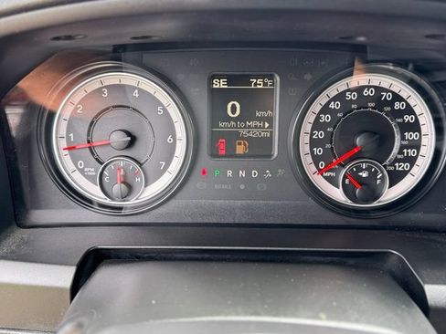 Used 2023 RAM 1500 Warlock AWD/4WD image 14