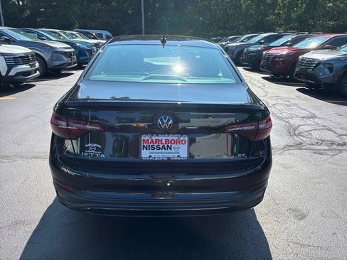 Used 2022 Volkswagen Jetta SE FWD image 6