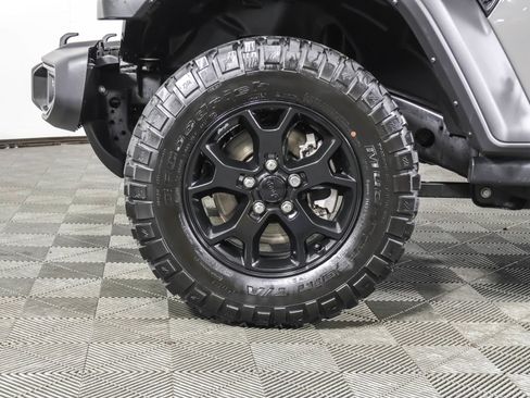 Used 2022 Jeep Wrangler Sport AWD/4WD image 21