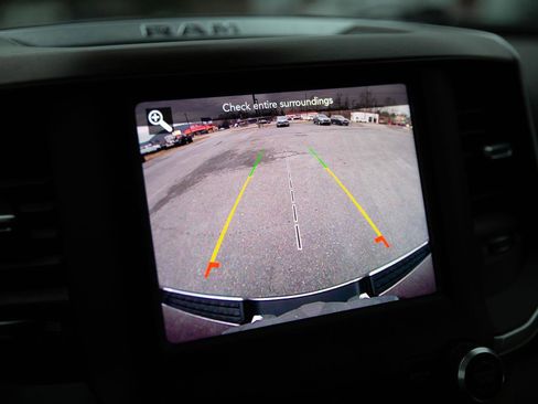 Used 2021 RAM 1500 Laramie image 17