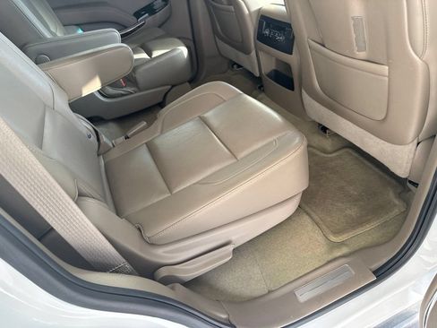 Used 2016 GMC Yukon SLT RWD image 14