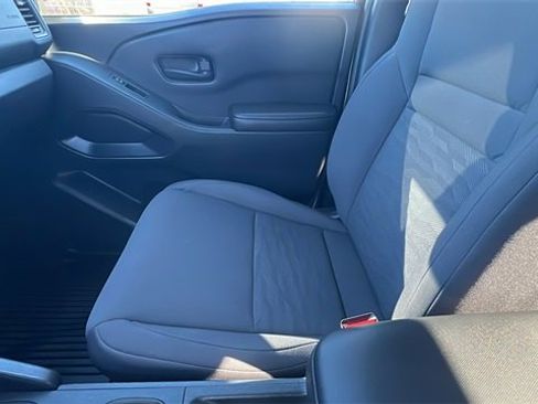 Used 2023 Nissan Frontier S w/ Technology Package image 20